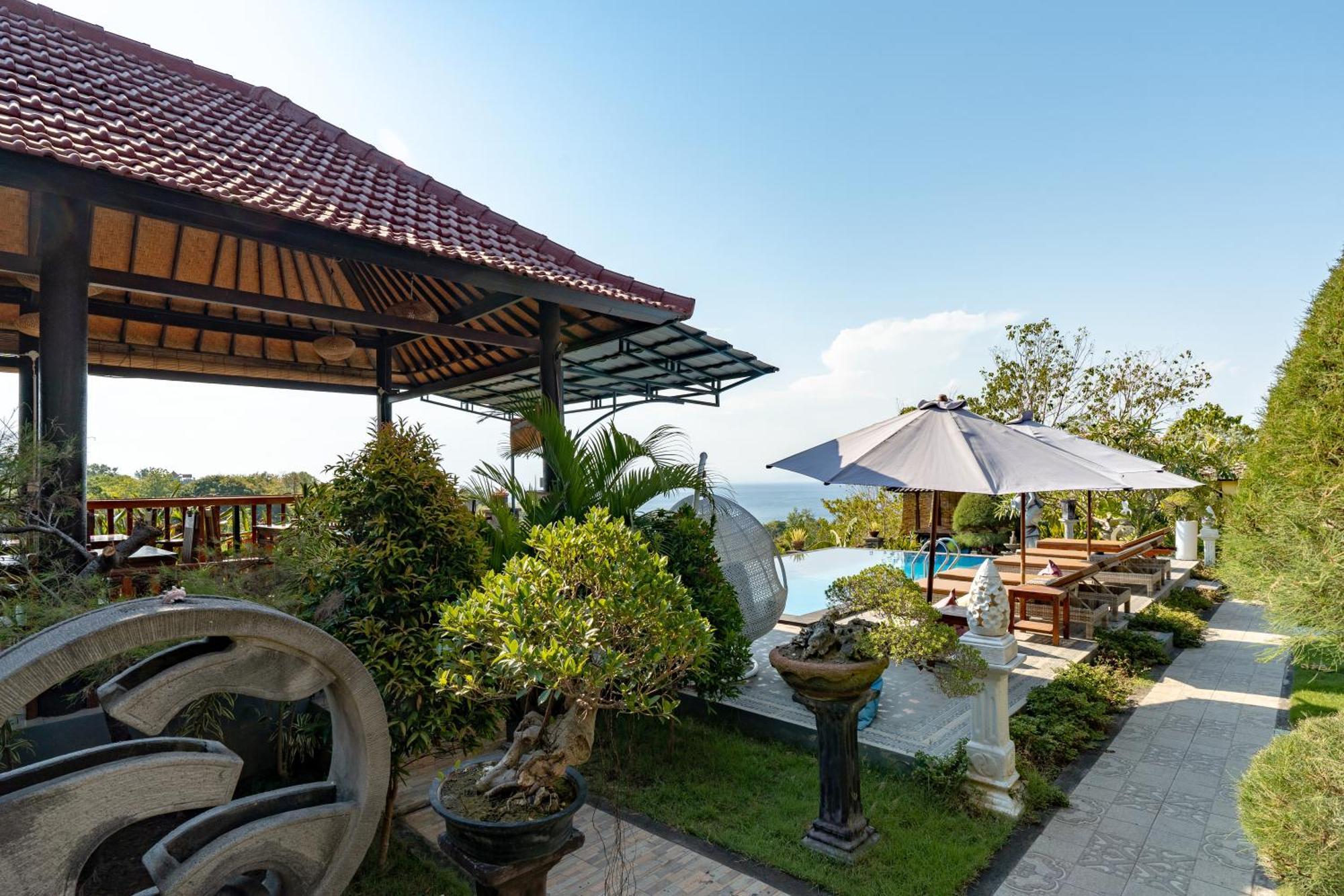 Kaylas Hill Resort Batununggul Zewnętrze zdjęcie